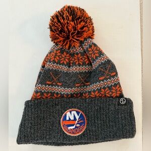Islander  Beanie with Pom-Pom - Orange and Gray